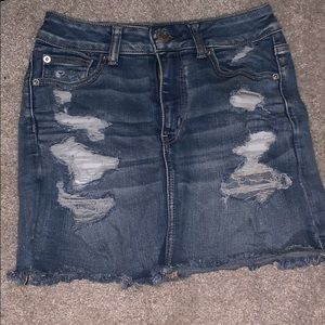 American Eagle Ripped Jean Skirt Size 2